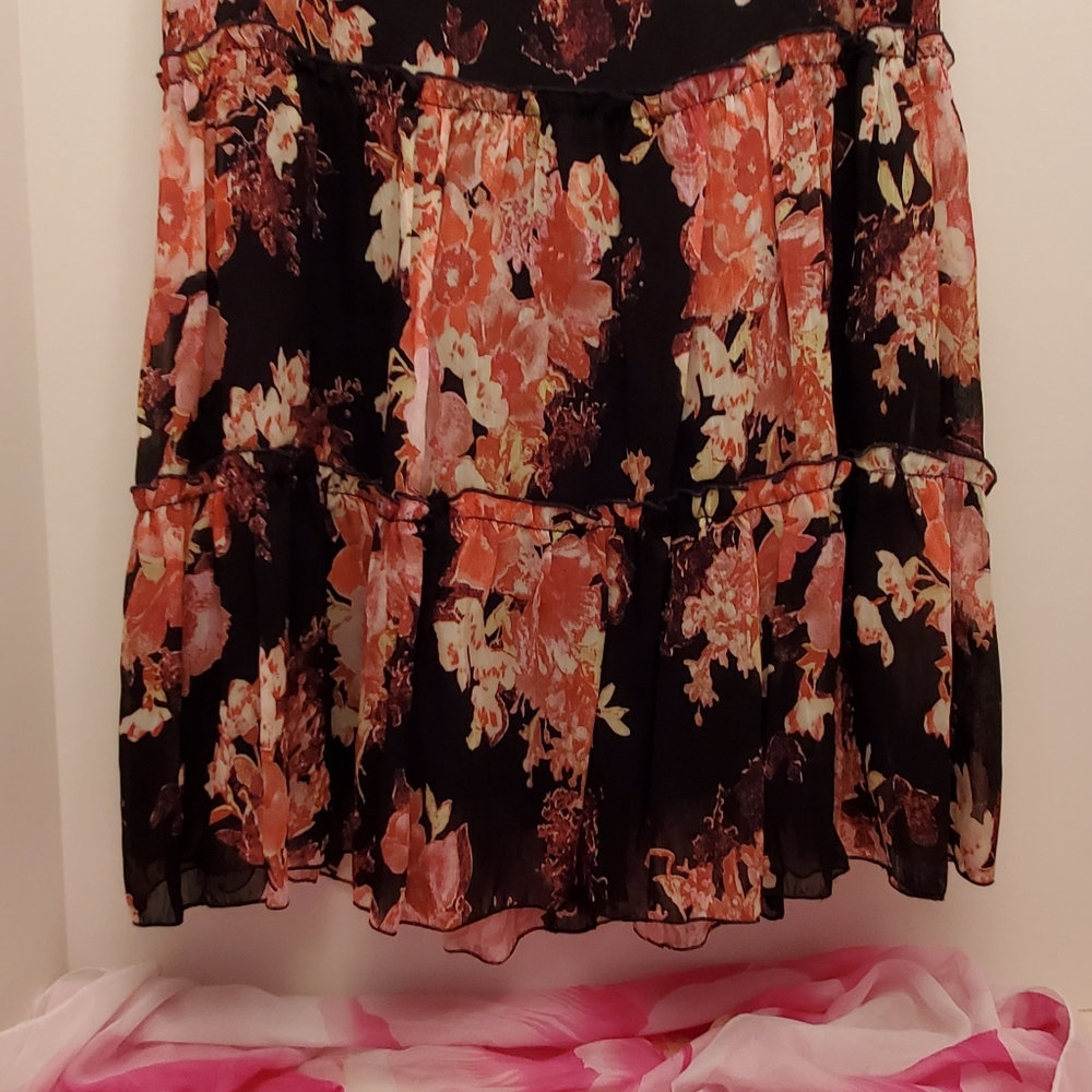 👚 Le Chateau  Skirt Pink & Black  Size S